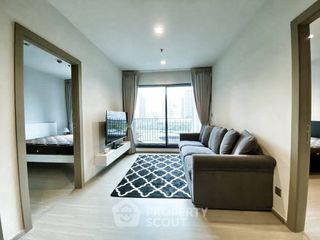 À louer 2 chambres condo à Huai Khwang, Bangkok