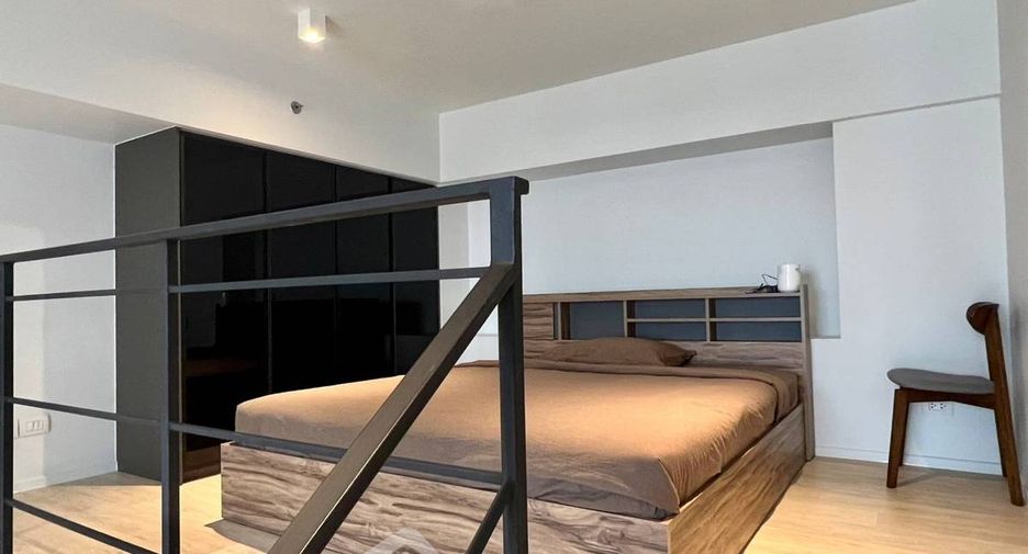For rent 1 bed condo in Sathon, Bangkok