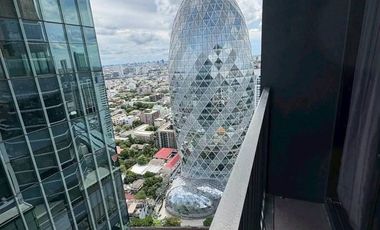 For rent 1 bed condo in Phaya Thai, Bangkok