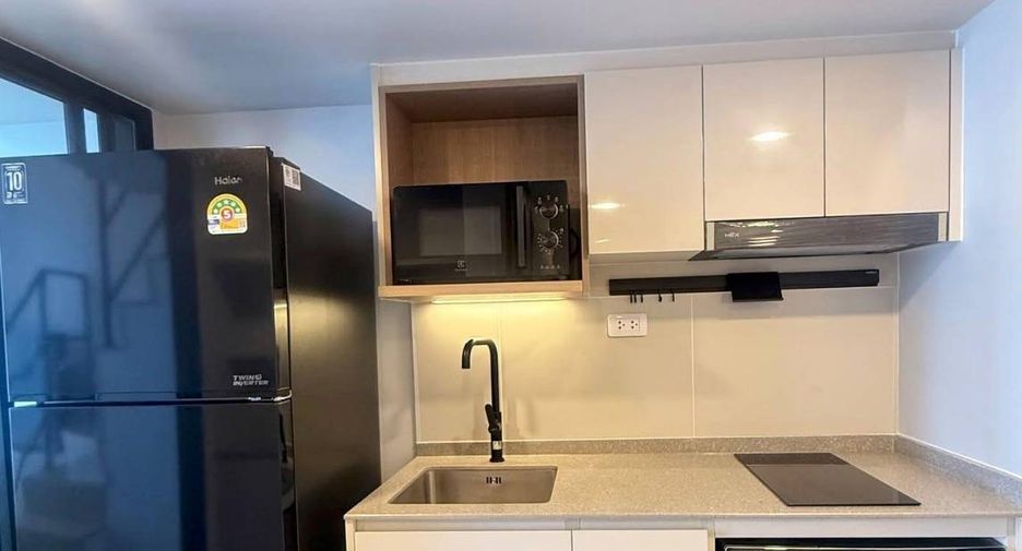 For rent 1 bed condo in Khlong Toei, Bangkok
