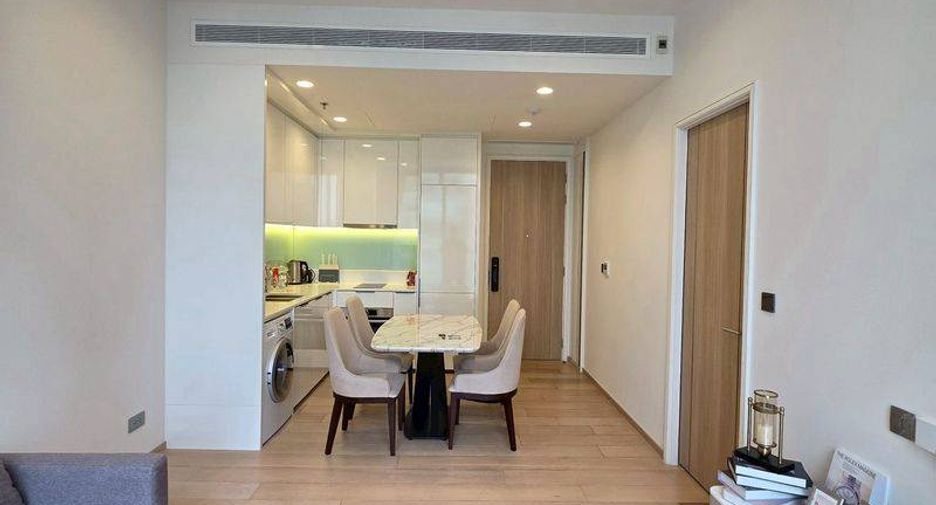 For rent 1 bed condo in Sathon, Bangkok