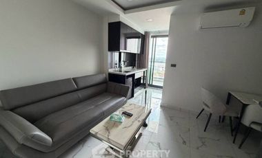 For rent 2 bedrooms condo 
