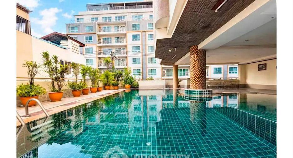 For rent 3 bedrooms apartment in Watthana, Bangkok