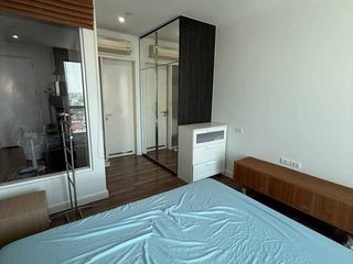 À louer 1 chambre condo à Phra Khanong, Bangkok