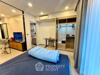 Condo en alquiler de 1 habitaciones en Huai Khwang, Bangkok