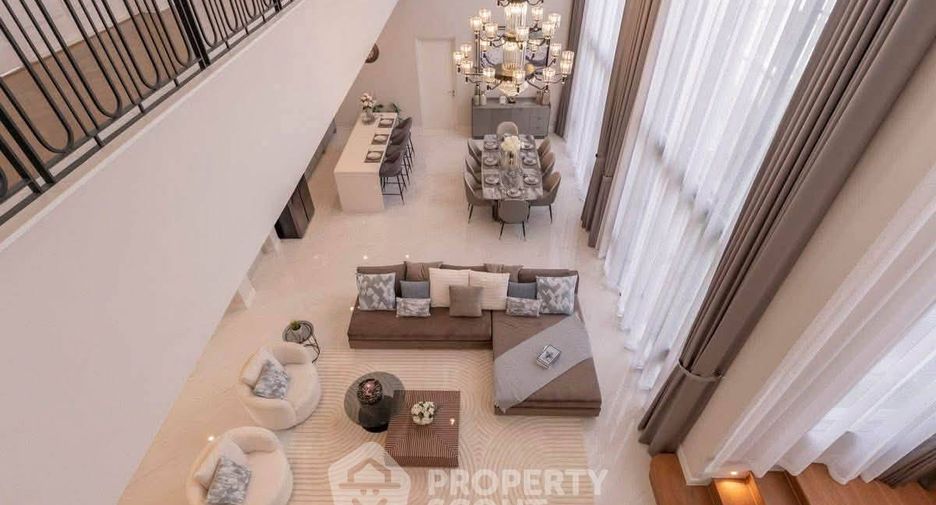 Haus zur Miete mit 5 Zimmer in Bang Kapi, Bangkok