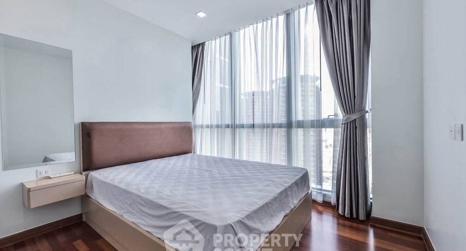 À louer 2 chambres condo à Pathum Wan, Bangkok
