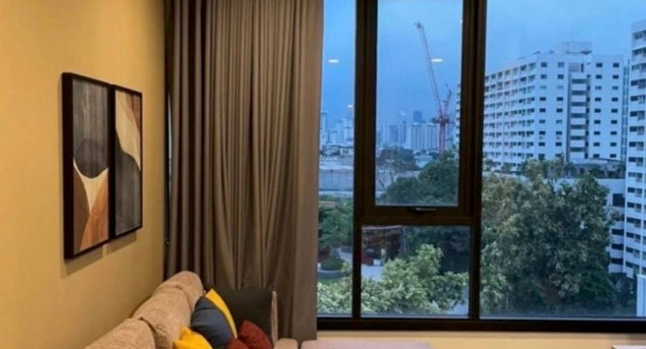 For rent 2 ベッドルーム condo in Watthana, Bangkok