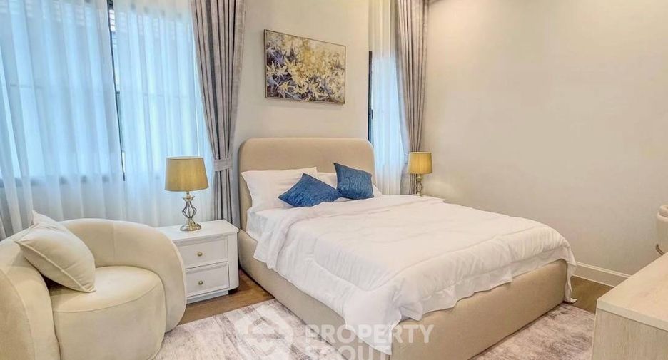 For rent 4 ベッドルーム house in Saphan Sung, Bangkok