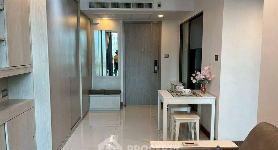 Condo en alquiler de 1 habitaciones en Watthana, Bangkok
