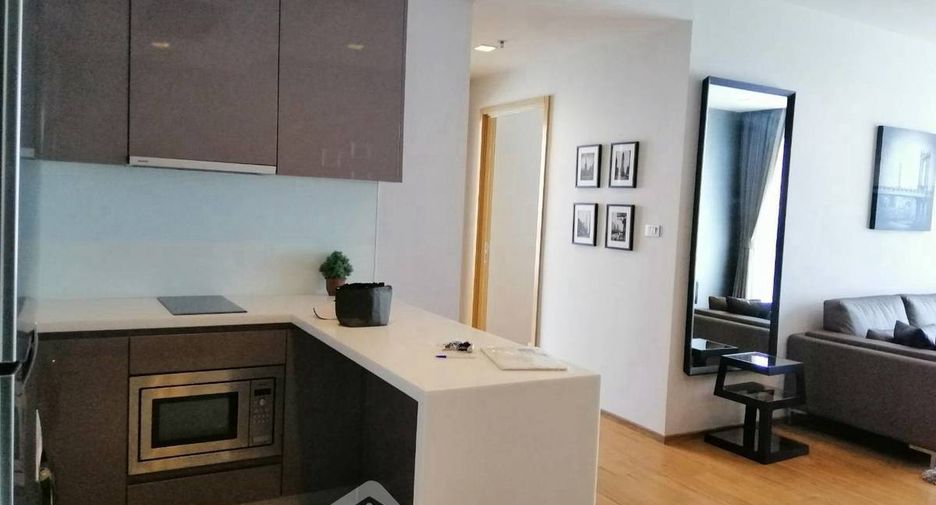Condo en alquiler de 2 habitaciones en Khlong Toei, Bangkok