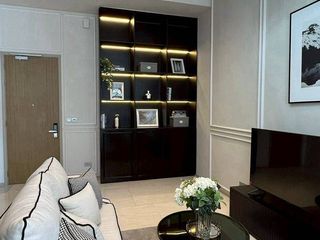 For rent 2 bedrooms condo in Bang Rak, Bangkok