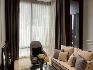 For rent 2 bedrooms condo in Bang Rak, Bangkok