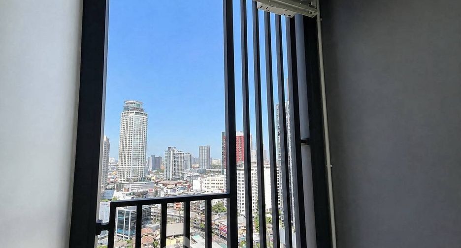 For rent 1 bed condo in Khlong Toei, Bangkok