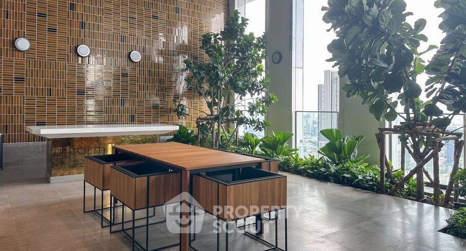 For rent 1 bed condo in Watthana, Bangkok