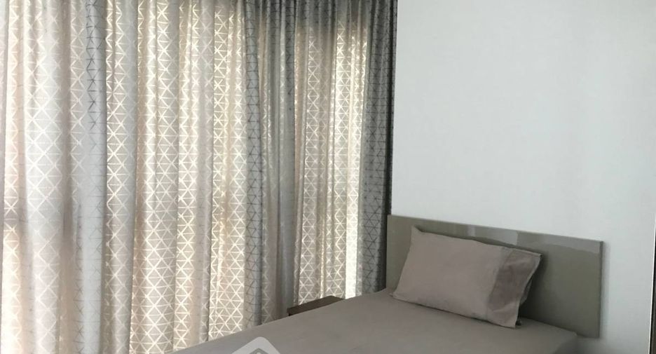 For rent 2 bedrooms condo in Ratchathewi, Bangkok