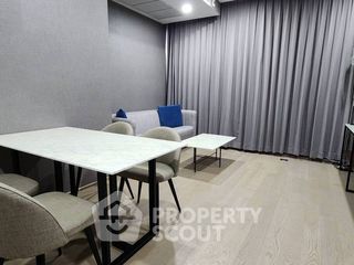 For rent 2 bedrooms condo in Bang Rak, Bangkok