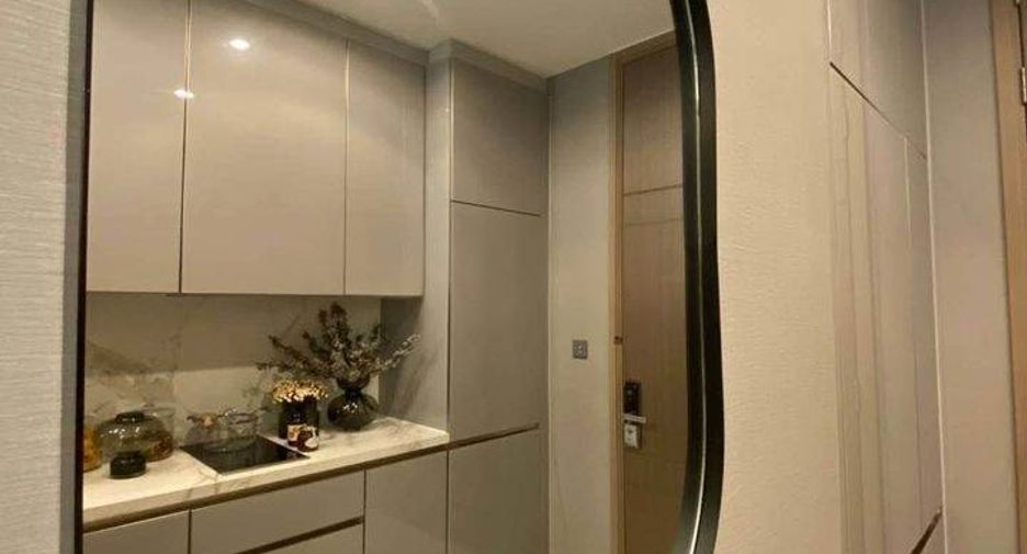 À louer 1 chambre condo à Watthana, Bangkok