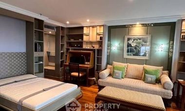 For rent 2 bedrooms condo in Sathon, Bangkok