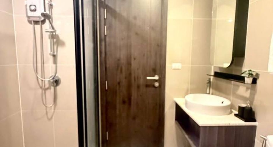 For rent 1 bed condo in Huai Khwang, Bangkok