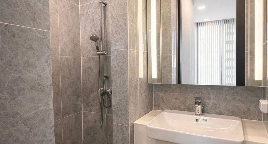 For rent 1 Beds condo in Phaya Thai, Bangkok