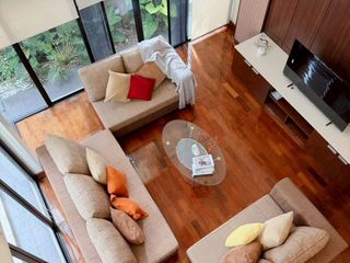 Apartamento en alquiler de 3 habitaciones en Khlong Toei, Bangkok