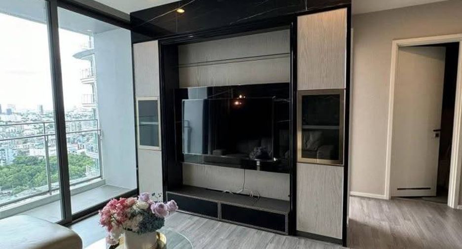 For rent 2 ベッドルーム condo in Khlong Toei, Bangkok
