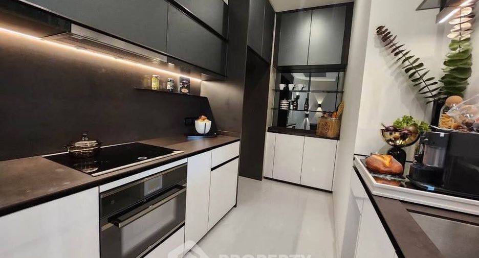 Wohnung zur Miete mit 2 Zimmer in Watthana, Bangkok