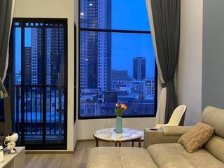 À louer 1 chambre condo à Huai Khwang, Bangkok