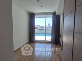 For rent 3 bedrooms condo in Sathon, Bangkok