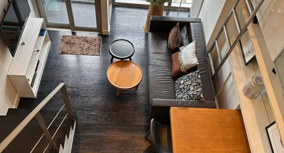 For rent 1 bed condo in Khlong Toei, Bangkok