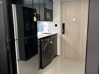 For rent 1 bed condo in Bang Rak, Bangkok