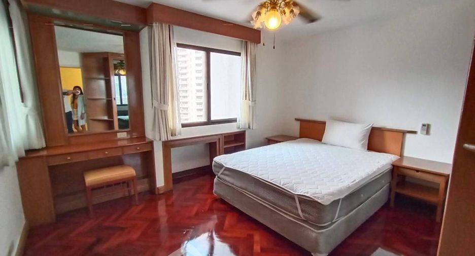 Apartment zur Miete mit 3 Zimmer in Watthana, Bangkok