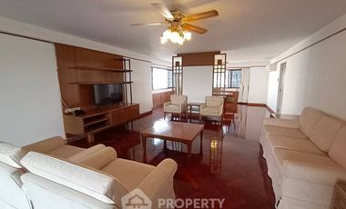 Apartment zur Miete mit 3 Zimmer in Watthana, Bangkok