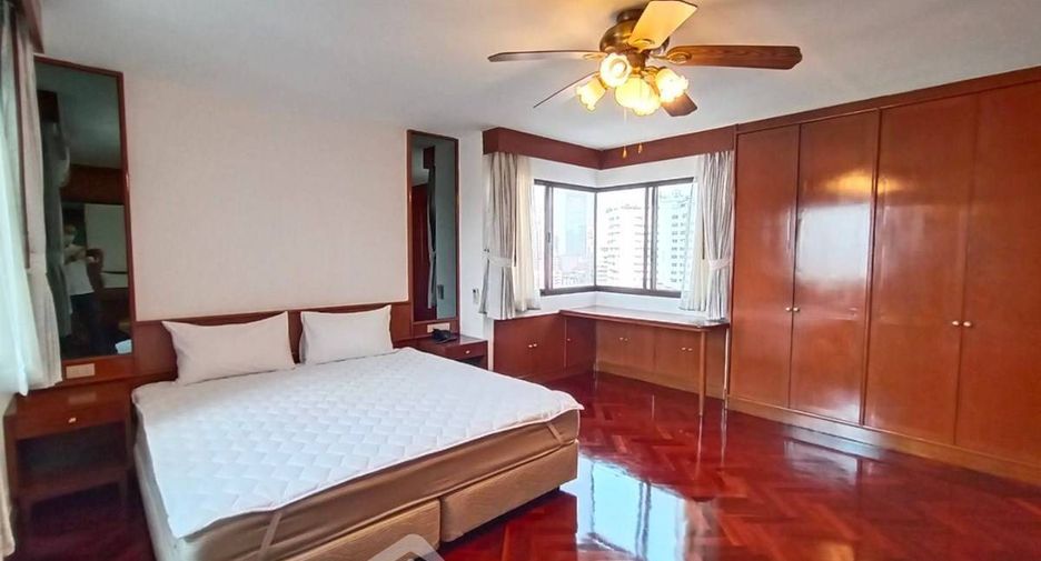 Apartment zur Miete mit 3 Zimmer in Watthana, Bangkok