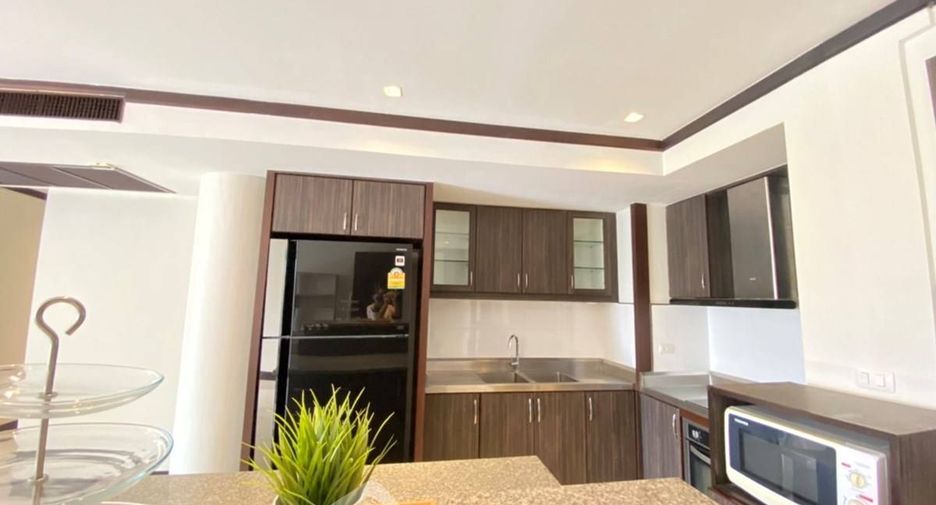 Apartamento en alquiler de 3 habitaciones en Watthana, Bangkok