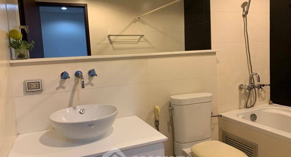 Wohnung zur Miete mit 1 Zimmer in Khlong Toei, Bangkok