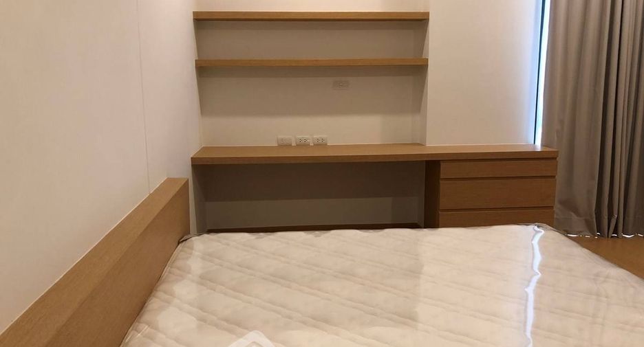 Apartamento en alquiler de 2 habitaciones en Khlong Toei, Bangkok