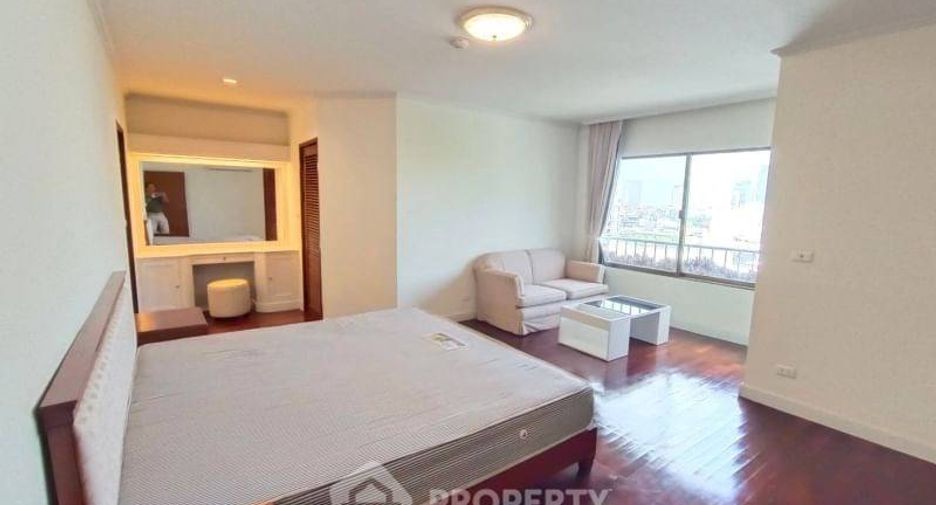 À louer 3 chambres appartement à Watthana, Bangkok