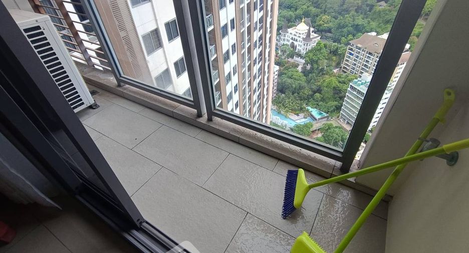 For rent 2 bedrooms condo in Bang Lamung, Chonburi