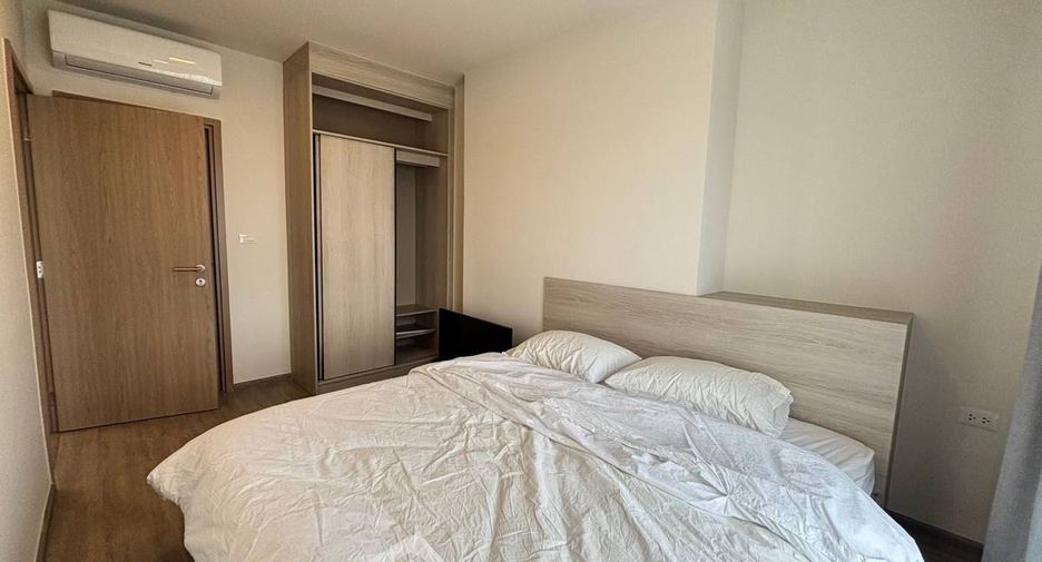 Condo en alquiler de 3 habitaciones en Watthana, Bangkok