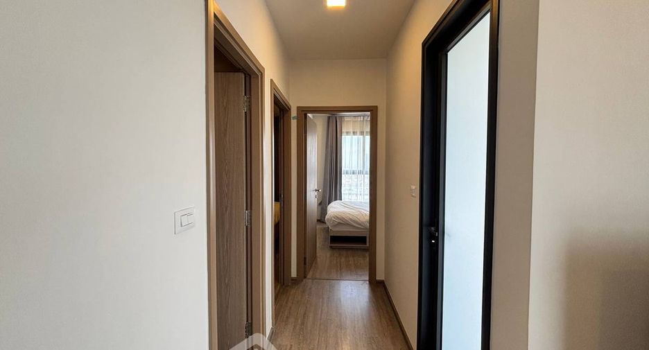 Condo en alquiler de 3 habitaciones en Watthana, Bangkok