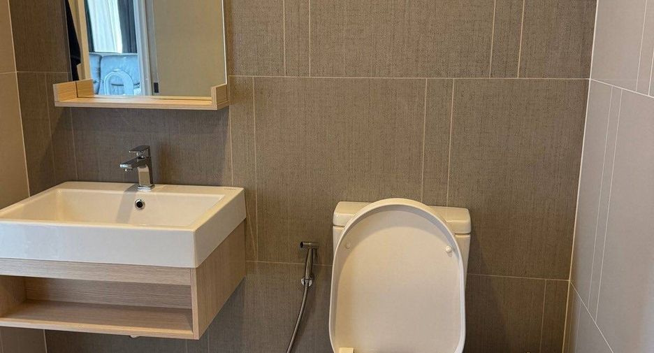 For rent 2 bedrooms condo in Bang Kho Laem, Bangkok