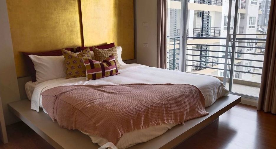 For rent 2 ベッドルーム condo in Khlong Toei, Bangkok