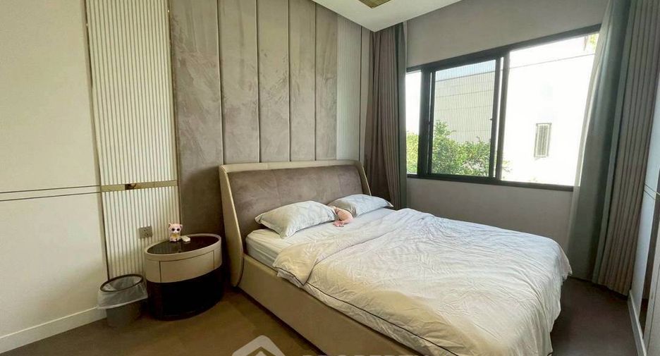 Casa en alquiler de 5 habitaciones en Bang Phli, Samut Prakan