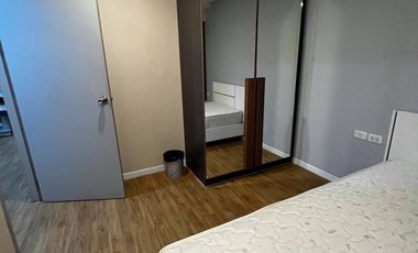 For rent 2 bedrooms condo in Yan Nawa, Bangkok