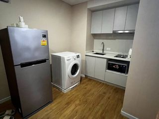 For rent 2 bedrooms condo in Yan Nawa, Bangkok