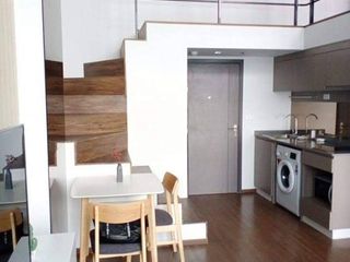 Аренда 2 спальни кондо в Банг Капи, Бангкок