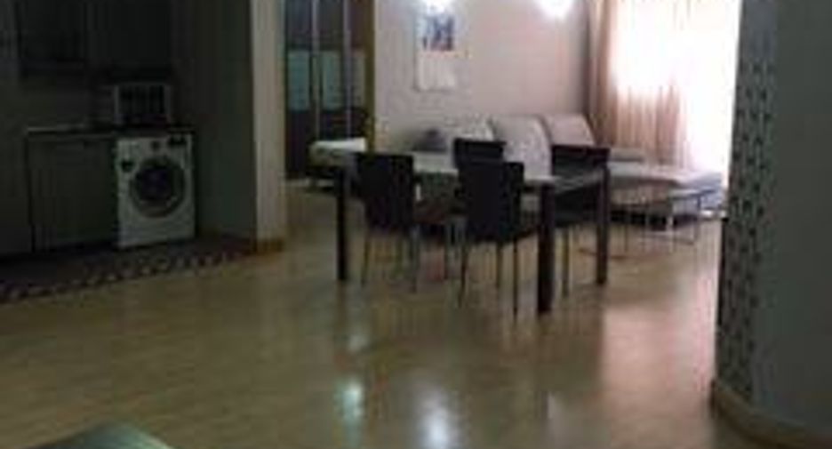 Wohnung zur Miete mit 2 Zimmer in Khlong Toei, Bangkok