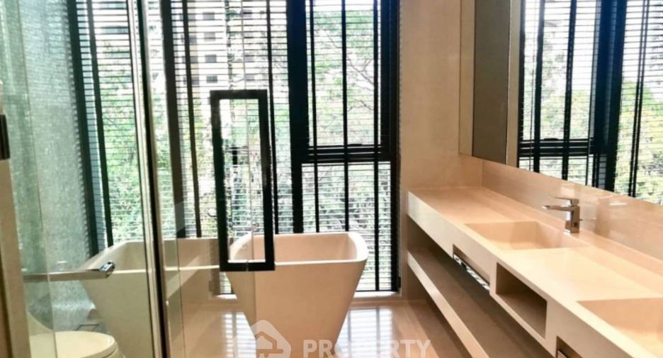 Wohnung zur Miete mit 3 Zimmer in Khlong Toei, Bangkok